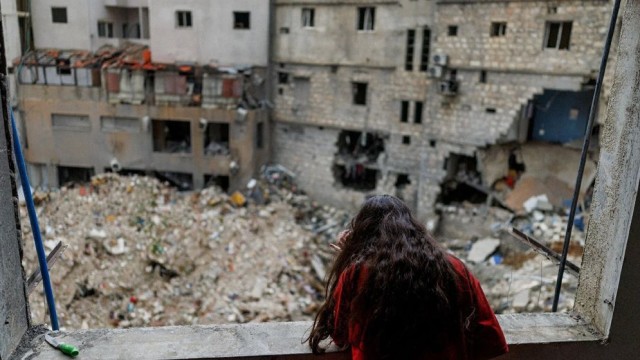 Iran Repairs 37,000 War-Damaged Buildings
