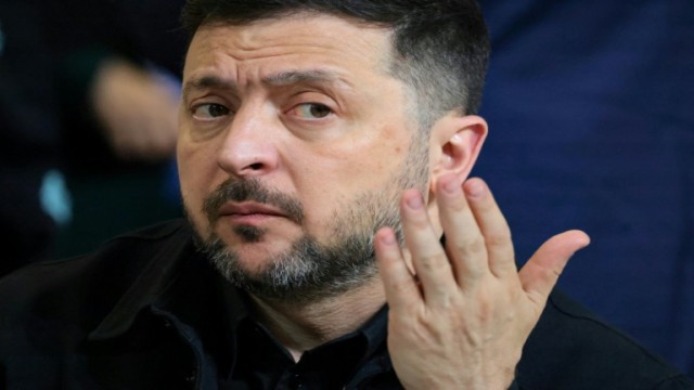 Zelensky says expects Trump envoys in Ukraine