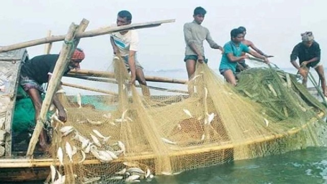 Rajshahi Witnesses a Silver Revolution in Fish Production